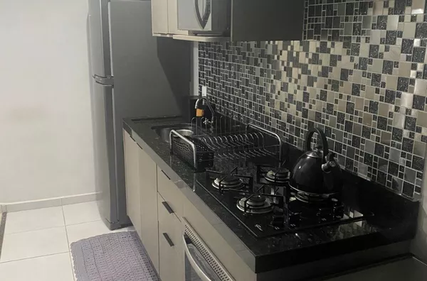Apartamento para direitos de imóveis, 2 quarto(s),  R. Oséias Furtoso, Londrina