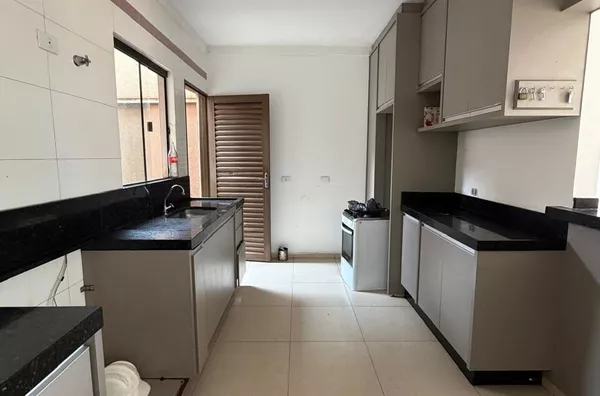 Vendo direitos de Casa no Jd Padovani - Zona Norte Londrina