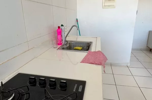 Apartamento para , 2 quarto(s),  Jardim Maria Celina, Londrina
