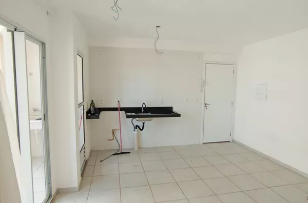 Vendo Direito de Apartamento no Residencial London Palace - Zona Norte