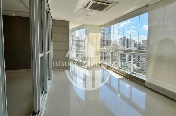 Vendo Apartamento de alto padrão no Resid Casa Batlo - Zona Sul