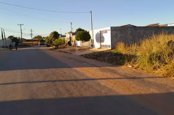 Terreno para venda no bairro Jardim Ipê, Luis Eduardo Magalhaes