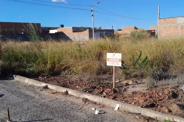 2 Lotes á venda no bairro Top Park em  Luis Eduardo Magalhaes