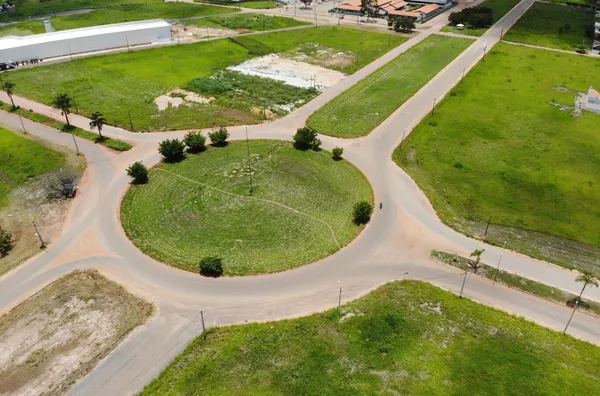 Terreno para venda no bairro Tropical Ville, Luis Eduardo Magalhaes