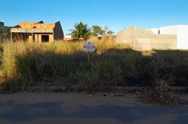 Terreno para venda no bairro Jardim Ipê, Luis Eduardo Magalhaes