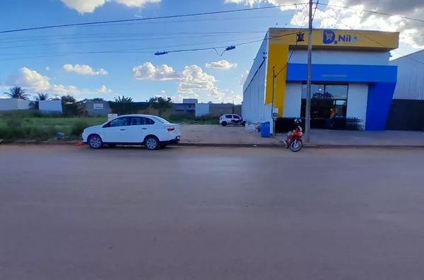 Terreno comercial para venda, Avenida Salvador, em Luis Eduardo Magalhaes