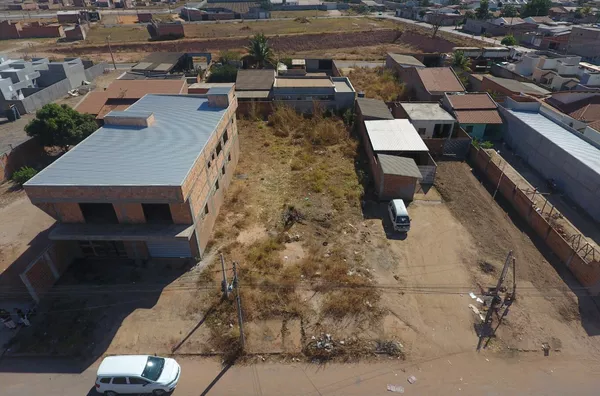 Terreno para venda,  Jardim Ipê, Luis Eduardo Magalhaes
