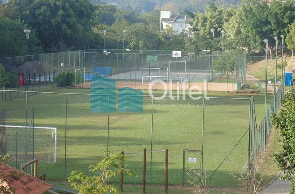 Terreno com leve aclive, ideal para projetos modernos que aproveitam ao máximo o potencial arquitetônico. Ótima localização próximo a mercados, farmácias, padarias, escolas públicas e particulares. Detalhes do condomínio: * Segurança e portaria 24horas. * - Foto 6