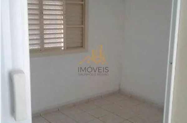 Casa para locação em condomínio com piscina, quadra poliesportiva, churrasqueira, portaria 24hs e fácil acesso aos principais comércios e rodovia Anhaguera. São 3 dormitórios, sendo 1 suíte, banheiro social, cozinha planejada, área gourmet, quintal e vag - Foto 7