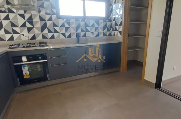 Excelente casa térrea em condomínio fechado na cidade de Louveira com 3 dormitórios, sendo 1 suíte, sala ampla para 2 ambientes, pé direito duplo, lavabo, banheiro social, conceito integrado, área gourmet e quintal. Agende a sua visita - Foto 7
