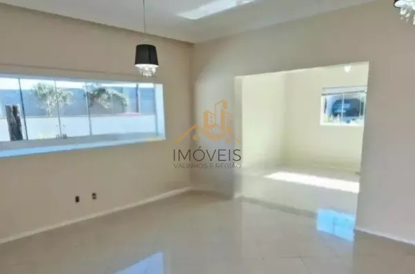 Casa em condomínio para venda, Condomínio Vivenda Das Quaresmeiras, Valinhos