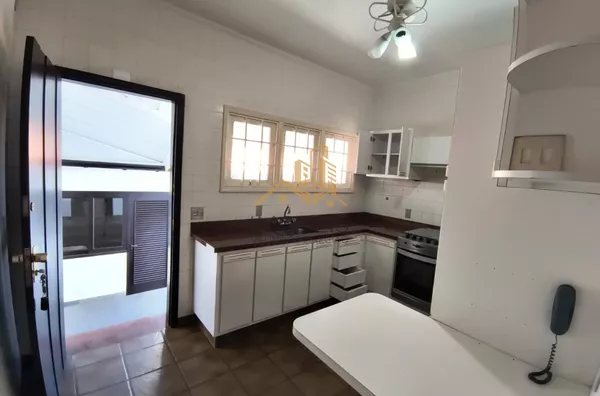 Casa para venda e aluguel, 3 quarto(s),  Vila Pasti, Louveira - Foto 6