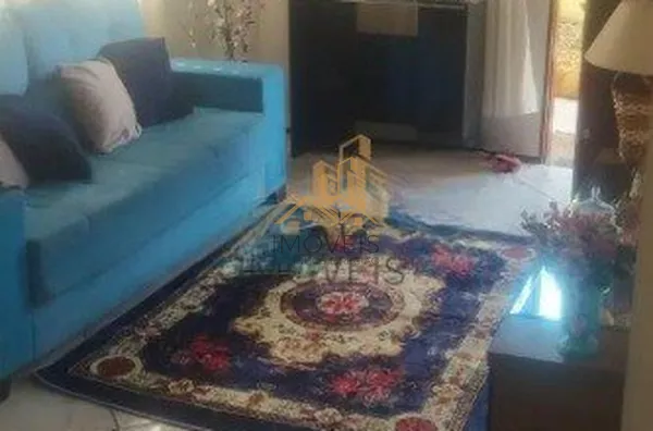 Excelente sobrado em bairro residencial próximo ao centro na cidade de Louveira, com 3 suítes com planejados, avarandada, 2 amplas salas, cozinha planejada, área gourmet com churrasqueira, quintal, 2 vagas de garagem.  Agende a sua visita.