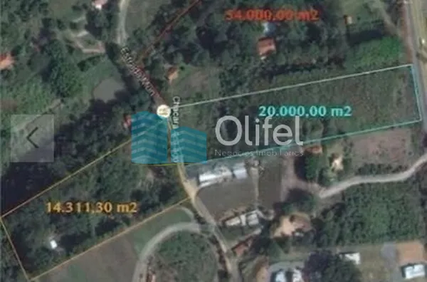 Excelente área com  88.311,00m² total.  De frente para a Rodovia, próximo a Anhanguera, Excelente localização com fácil acesso as principais  saídas  para São Paulo , Jundiai Campinas e Itatiba.  Ótima opção para galpão logístico, supermercados, hotel ent - Foto 1