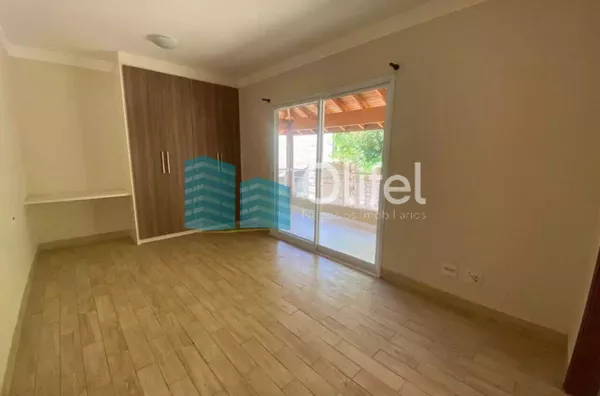 Lindo sobrado em condomínio fechado na cidade de Louveira, com excelente localização, proporcionando contato com a natureza, excelente qualidade de vida, além de estar próximo ao centro e principais vias de acesso. Conta com 3 suítes, varanda,  lavabo, ba - Foto 22