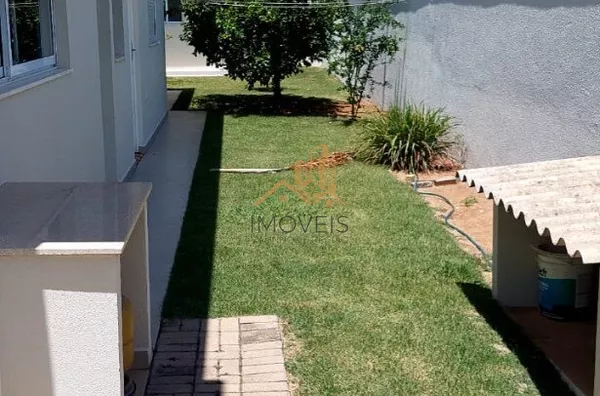 Excelente casa  em condomínio de alto padrão na cidade de Vinhedo.Sendo três suítes, escritório , lavabo, sala dois ambientes, cozinha integrada com sala de jantar, espaço gourmet, ar condicionado,  armários em todos os ambientes , piscina a - Foto 31