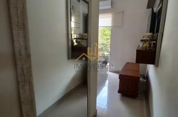 Excelente sobrado em condomínio fechado na cidade de Louveira. Ótimo acabamento, espaços amplos e confortáveis, ampla área gourmet com piscina.  Imóvel apto para financiamento.   Agende sua Visita - Foto 18