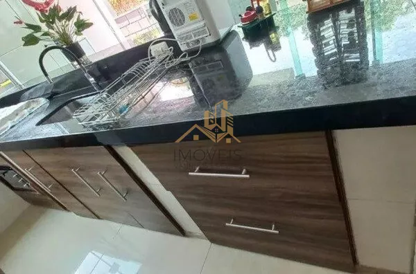 Excelente sobrado em condomínio fechado na cidade de Louveira. Ótimo acabamento, espaços amplos e confortáveis, ampla área gourmet com piscina.  Imóvel apto para financiamento.   Agende sua Visita - Foto 17