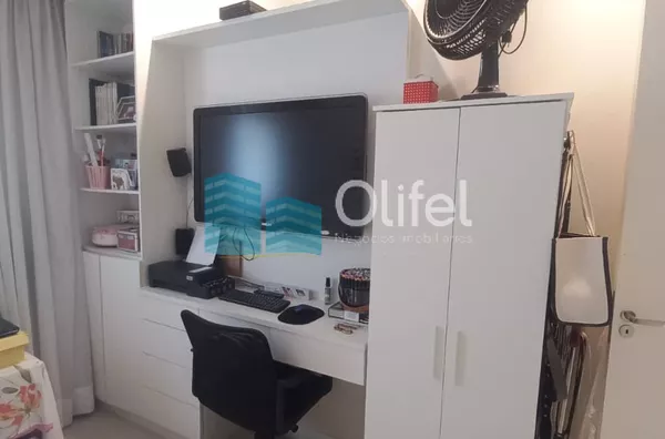 Lindo apartamento á venda na cidade de Vinhedo. Apartamento de 52 m² .condomínio com elevador e 1 vaga de carro. 01 Sala com espelhos na parede,01 cozinha com armário embutido, bancada de mármore e banqueta almofadada. 02 dormitórios com guarda-roupa plan - Foto 10