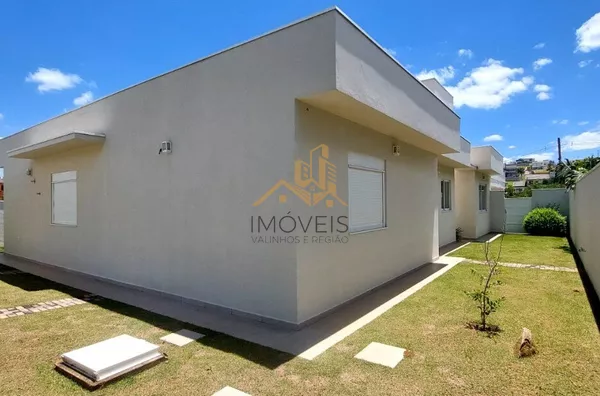 Excelente casa  em condomínio de alto padrão na cidade de Vinhedo.Sendo três suítes, escritório , lavabo, sala dois ambientes, cozinha integrada com sala de jantar, espaço gourmet, ar condicionado,  armários em todos os ambientes , piscina a - Foto 33