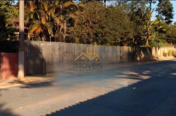 Excelente oportunidade para incorporadora e investidores, área com 10.900 m², muito bem localizado, zoneamento 3C2, muita área verde, próximo ao portal de Valinhos e a 4 minutos do anel viário.   Agende sua visita com um de nossos corretores