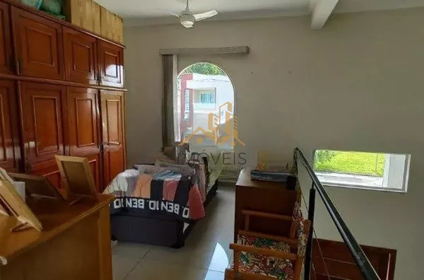 Excelente sobrado em condomínio fechado na cidade de Louveira. Ótimo acabamento, espaços amplos e confortáveis, ampla área gourmet com piscina.  Imóvel apto para financiamento.   Agende sua Visita - Foto 20