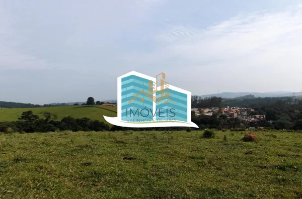 Área residencial ou comercial, na cidade de Louveira,  com ótima localização, com acesso fácil a Rodovia Anhanguera, São Paulo, cidades interior, próximo a supermercados, comércio, escolas, igrejas, industrias, Hoppy Hari , área excelente para empreendime