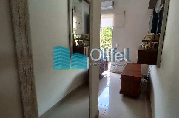 Excelente sobrado em condomínio fechado na cidade de Louveira. Ótimo acabamento, espaços amplos e confortáveis, ampla área gourmet com piscina.  Imóvel apto para financiamento.   Agende sua Visita - Foto 21