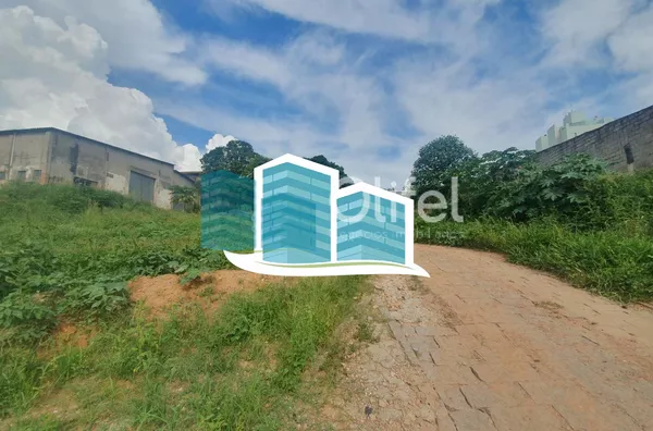 Excelente área para investidores e incorporadores imobiliários que buscam expandir seus investimentos. Excelente localização próximo a Avenida Invernada e a poucos minutos dos principais comércios que facilitam o dia a dia das pessoas.  O terreno possui á - Foto 2