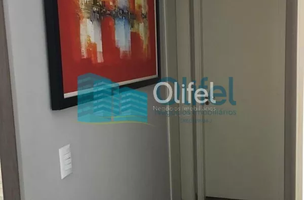 Excelente apartamento  no condomínio Mais Campos Salles na cidade de Valinhos com 2 dormitórios, rico em armários, com ótimo acabamento em condomínio com total infraestrutura de lazer e segurança na cidade de Valinhos.  Sala arejada com sacada com rede de - Foto 6