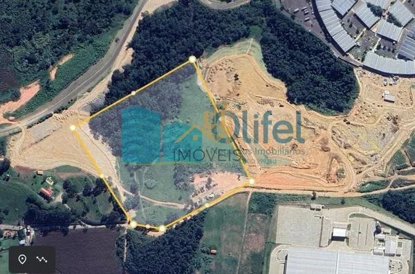 Área em Itupeva em ponto estratégico com 73.000 m² com frente para rodovia oficializada pela Prefeitura, vizinha do Outlet Premium SP e próximo dos empreendimentos: Parque Temático Hopi Hari, Aquático Wetn Wild, Shopping Serrazul. Acesso fácil à Rodovia d - Foto 1