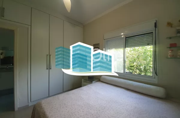 Excelente casa, com ótima metragem em um dos condomínios conhecidos pela sua imensa área verde e beleza, excelente localização na cidade de Vinhedo. A casa foi construída em um terreno praticamente plano, opção ideal para quem busca acessibilidade. A casa - Foto 31