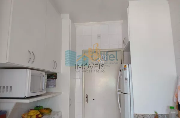 Excelente apartamento no centro da cidade de Louveira,  com 2 dormitórios, sendo 1 suíte com armário, sacada, banheiro social, ampla sala com 2 ambientes, cozinha planejada, lavanderia, vaga de garagem coberta, elevador, piscina e salão de festas.  Próxim - Foto 10