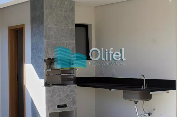 Excelente casa térrea em condomínio fechado na cidade de Louveira com 3 dormitórios, sendo 1 suíte, sala ampla para 2 ambientes, pé direito duplo, lavabo, banheiro social, conceito integrado, área gourmet e quintal.  Agende a sua visita - Foto 19