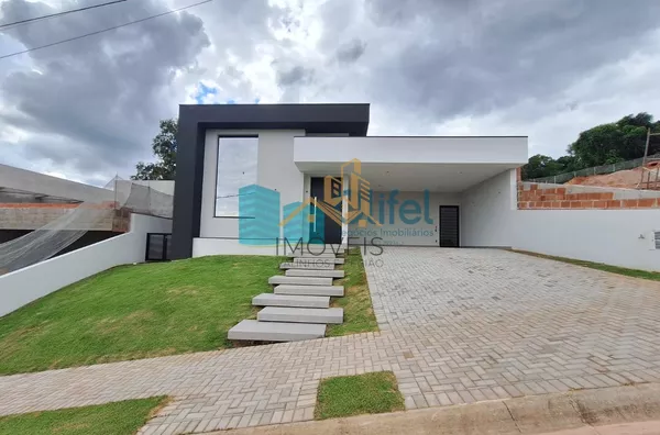 Imagine morar com a sua família em uma casa nova, totalmente térrea em um excelente condomínio com reserva ao seu entorno, ruas arborizadas e uma excelente área de lazer e segurança.  O imóvel possui 3 suítes, sala ampla integrada a cozinha e área gourmet - Foto 17