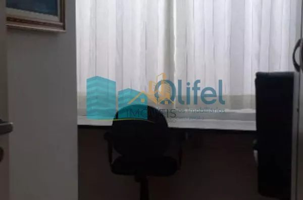 Excelente casa térrea em condomínio fechado na cidade de Louveira, com  3 suítes sendo 1 master com closet, sala de jantar, sala de estar , sala de TV, escritório, cozinha com armários , área de serviço com banheiro, churrasqueira e garagem  coberta para - Foto 21