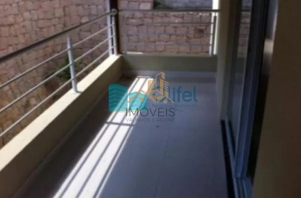 Lindo sobrado em condomínio fechado na cidade de Louveira, com excelente localização, proporcionando contato com a natureza, excelente qualidade de vida, além de estar próximo ao centro e principais vias de acesso. Conta com 3 suítes, varanda, lavabo, ba - Foto 10