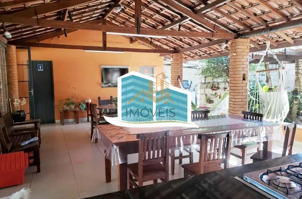 Excelente casa térrea a venda no Condomínio Parque Shangrilá na cidade de Campinas. Muita natureza e verde envolvem esse imóvel. A casa principal tem 3 dormitórios, sendo 1 suíte com closet, sala, cozinha e banheiro. Possui uma casa anexa, com sala, quart - Foto 24