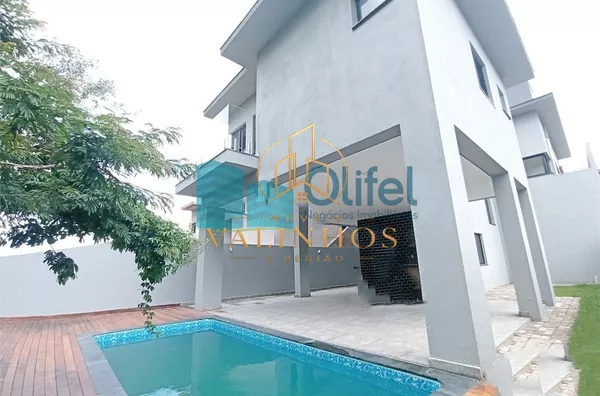 Excelente casa nova, assobradada,  em condomínio fechado na cidade de  Louveira. Condomínio conta com lazer completo com salão de festas, piscina, playground, campo de futebol, churrasqueira, academia, salão de jogos, brinquedoteca. redário, pet play, ves