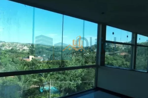 Casa à venda no Condomínio Jardim Botânico em Sousas. Com uma vista espetacular, ambientes espaçosos reformados e modernos. Construção sólida com 5 excelentes suítes.  Casa toda pensada em mobilidade e com elevador. Uma casa diferenciada e com vista magní - Foto 20