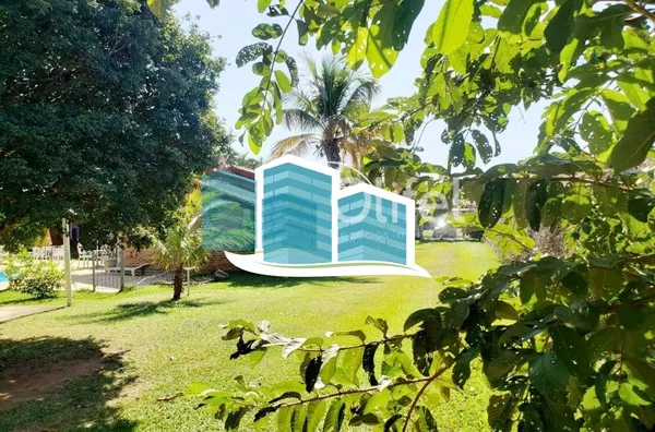 Excelente casa térrea a venda no Condomínio Parque Shangrilá na cidade de Campinas. Muita natureza e verde envolvem esse imóvel. A casa principal tem 3 dormitórios, sendo 1 suíte com closet, sala, cozinha e banheiro. Possui uma casa anexa, com sala, quart - Foto 19