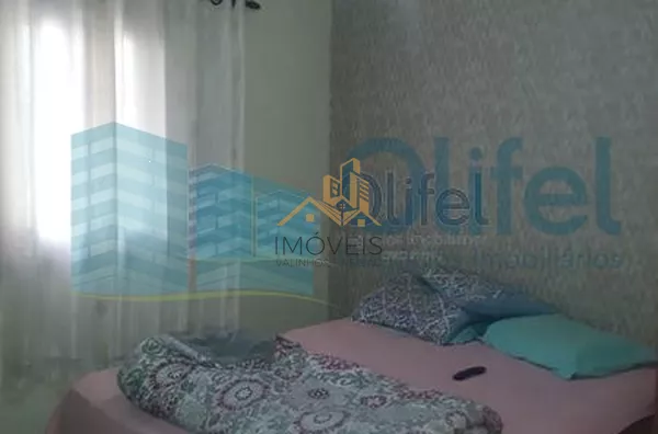 Excelente sobrado na cidade de  Louveira, com 4 dormitórios, sendo 1 suíte master com closet, banheiro social, quartos avarandados, lavabo, ampla sala de estar, jantar e mezanino, escritório, cozinha, copa, lavanderia, despensa, área gourmet com churrasqu - Foto 16
