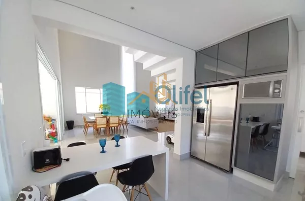 Lindo sobrado com excelente acabamento no  condomínio  Santa Isabel na cidade de Louveira com bastante verde, ideal para quem busca tranquilidade para a família e os amigos.  A casa conta com 3 suítes, sala ampla com pé direito duplo, cozinha rica em armá - Foto 15