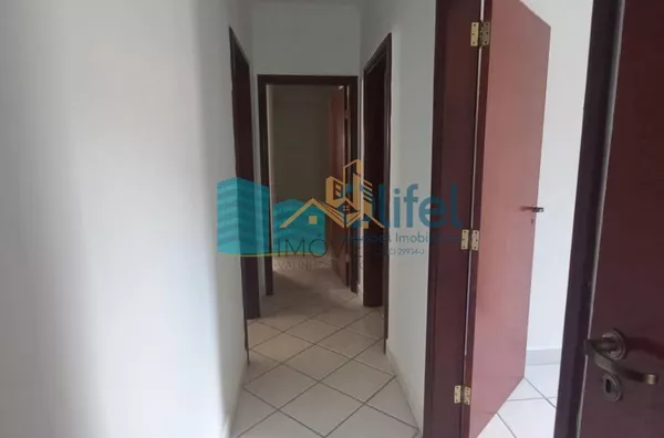 Para você que  busca uma excelente casa, assobradada, ensolarada, com ventilação natural, rua arborizada, condomínio com total segurança, acesso com identificação facial, portaria 24hs, área de lazer em uma cidade como Louveira, com estrutura, porém, mant - Foto 7