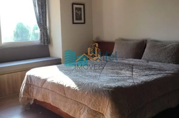 Imagine morar em uma casa, estilo " casa de campo", espaçosa, ambientes  amplos , arejados,  aconchegante, rodeada de natureza, ambientes integrados e com muita qualidade de vida.   Chácara com  2.502m2 de terreno plano, impecável, acabamento de ótima qua - Foto 4