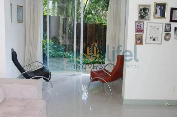 Casa residencial à venda, condomínio Estância Marambaia, Vinhedo. Maravilhosa casa, implantada em 4 lotes unificados que são passíveis de desmembramento, recentemente reformada, possui sala de estar com varanda e lago de carpas, sala de jantar, home theat - Foto 46