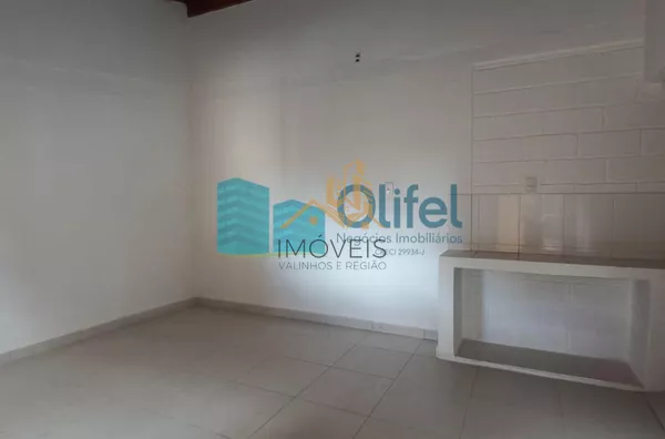 Para você que busca em apenas um lugar, qualidade de vida, conforto, espaço, excelente localização, seja para morar ou passar finais de semana com a família e amigos, apresento esta chácara localizada em um local apenas de chácaras, próximo ao centro da c - Foto 27