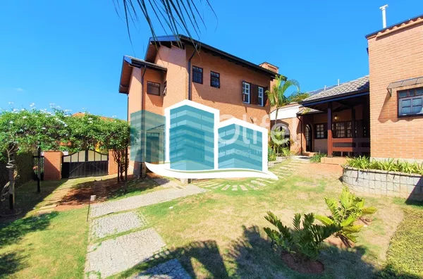 Maravilhosa casa a venda em condomínio na cidade de valinhos. com detalhes rústicos e da arquitetura inglesa. Aquela casa com cara de casa, a arquitetura diferenciada parece nos abraçar entre seus grandes vãos, vigas de madeira e concreto, arcos e piso ce - Foto 1