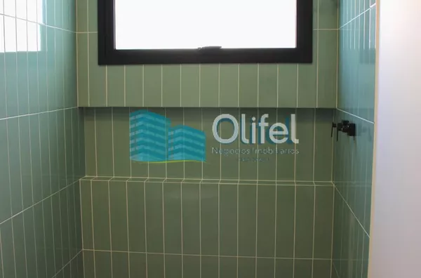 Excelente casa térrea em condomínio fechado na cidade de Louveira com 3 dormitórios, sendo 1 suíte, sala ampla para 2 ambientes, pé direito duplo, lavabo, banheiro social, conceito integrado, área gourmet e quintal.  Agende a sua visita - Foto 15