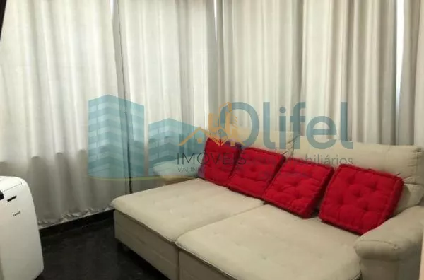Sobrado em condomínio na cidade de Louveira,  com 3 dormitórios, 2 suítes, sendo 1 master com closet, escritório, sala 3 ambientes, home theater, ampla cozinha rica em armários, despensa, lavanderia, área gourmet com varanda, piscina aquecida, todo piso e - Foto 8